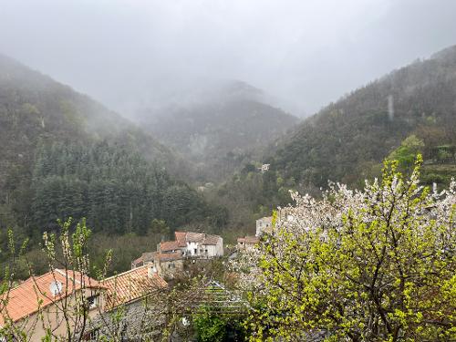 Rainy spring day at Labastide